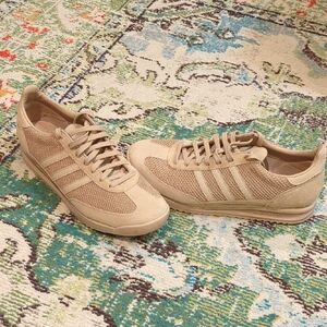 Adidas Men's Beige Casual Sneakers